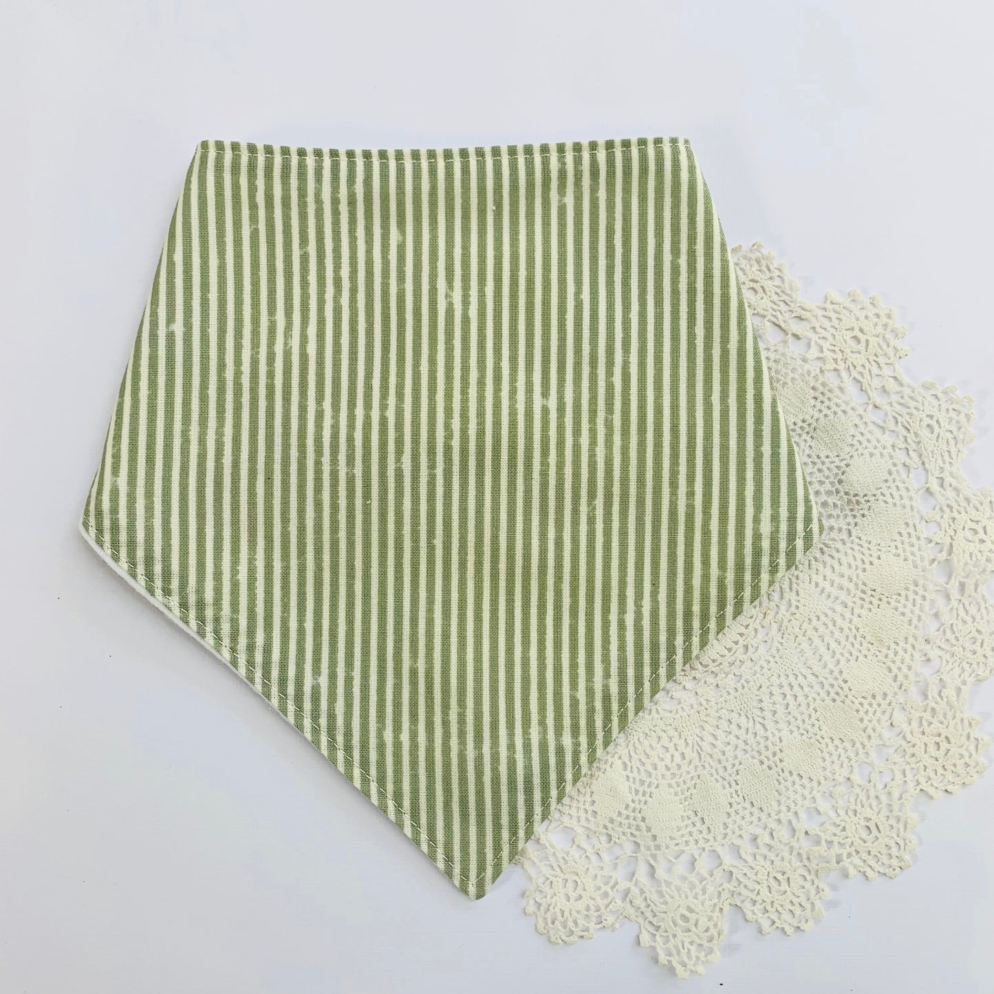 Bibs, 0-6 months